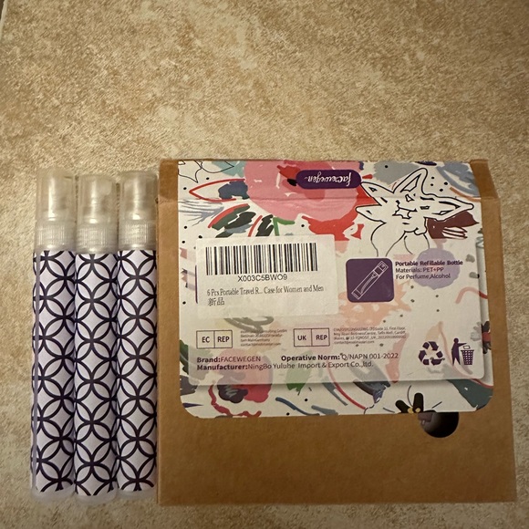 3 pack Perfume/portable refillable spray bottle ⭐️ - Picture 2 of 2